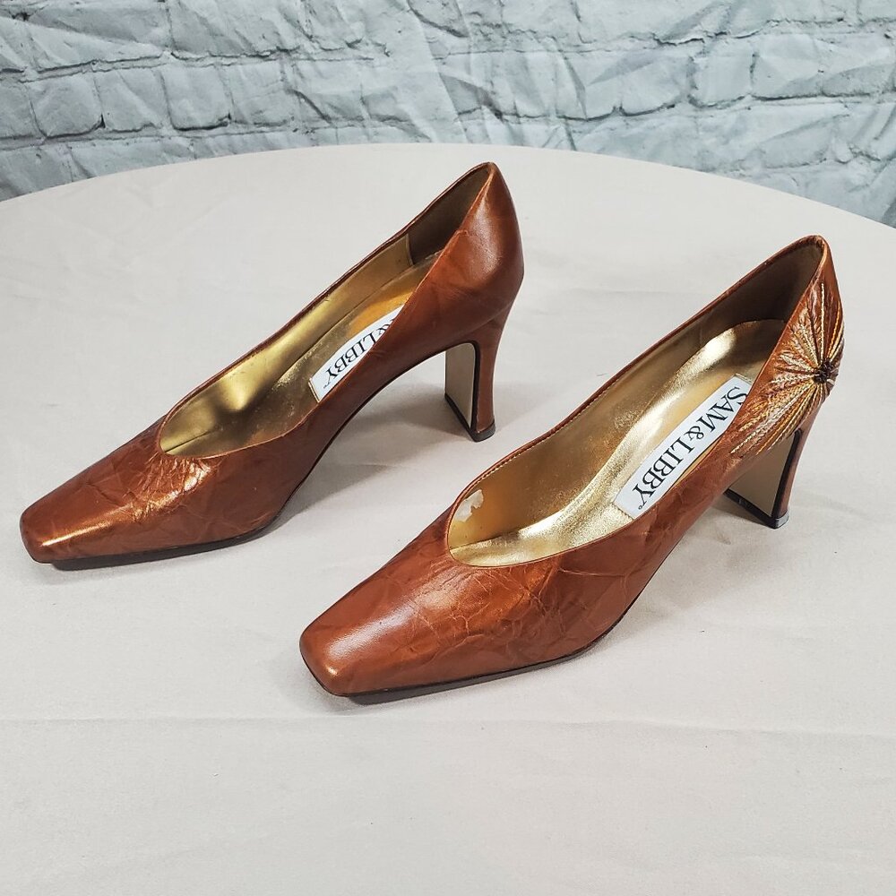 Sam & Libby Pump